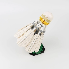 A Giant Shuttlecock Badminton MOC Building Toys Set with Stand 425 Pieces MOC for Age 18 