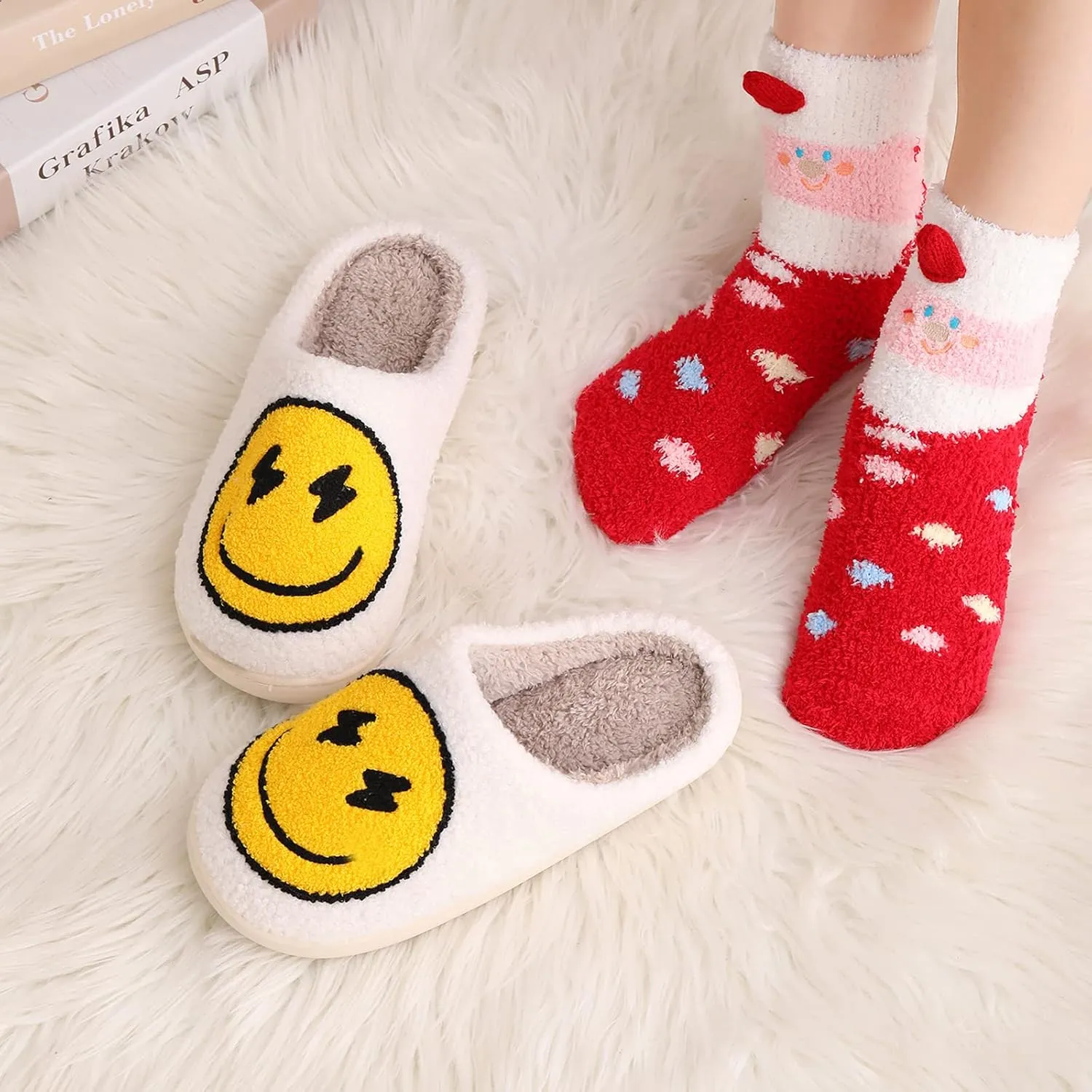 Bad Cute Bunny Slippers for Women Men Soft Fuzzy Slippers Warm Cozy Love Heart Slippers Plush Slip-On House Slippers