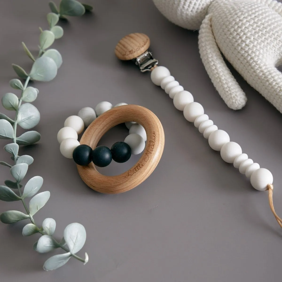 Contrast Teething Ring