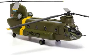 for Corgi for Boeing CH-47C Chinook AE-520 Argentine Army Falklands War 1982 Limited Edition 1/72 DIECAST Helicopter Pre-Built Model