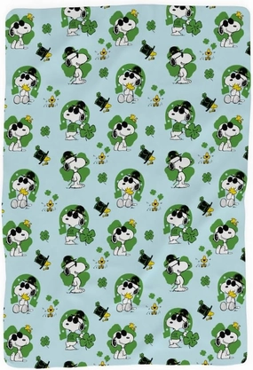 Franco Collectibles Peanuts St. Patricks Bedding Super Soft Cozy Plush Throw, 46 in x 60 in, (Officially Licensed Product)