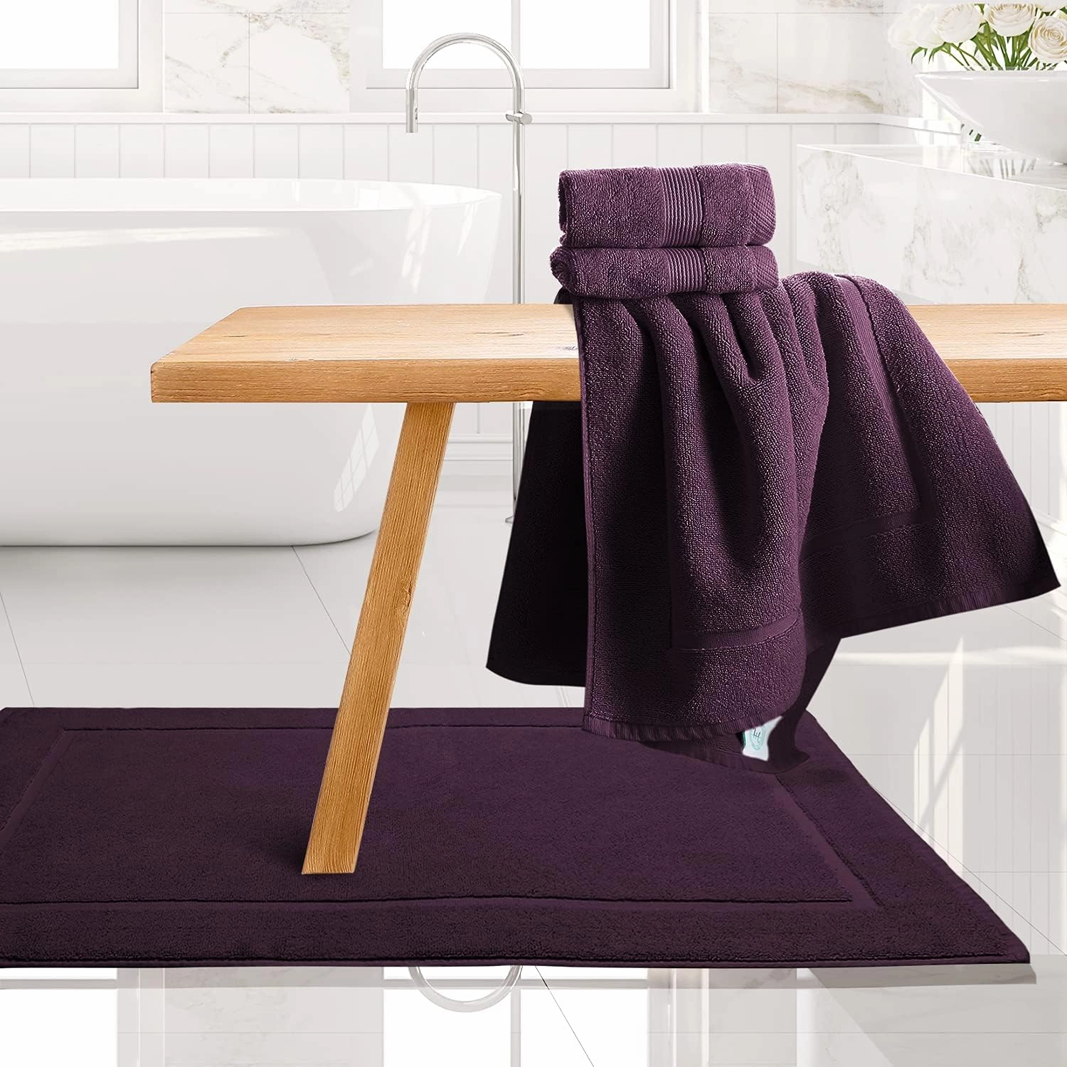 Hearth & Harbor Bath Mat Towels - 100% Ring Spun Cotton Luxury Towels - Ultra Soft & Highly Absorbent, Bathroom Towels, Floor Mat - Purple