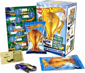 Hot Wheels Toy Car, HW Rewards Individually Wrapped 1:64 Scale Vehicle with Gold Sticker (Styles May Vary)