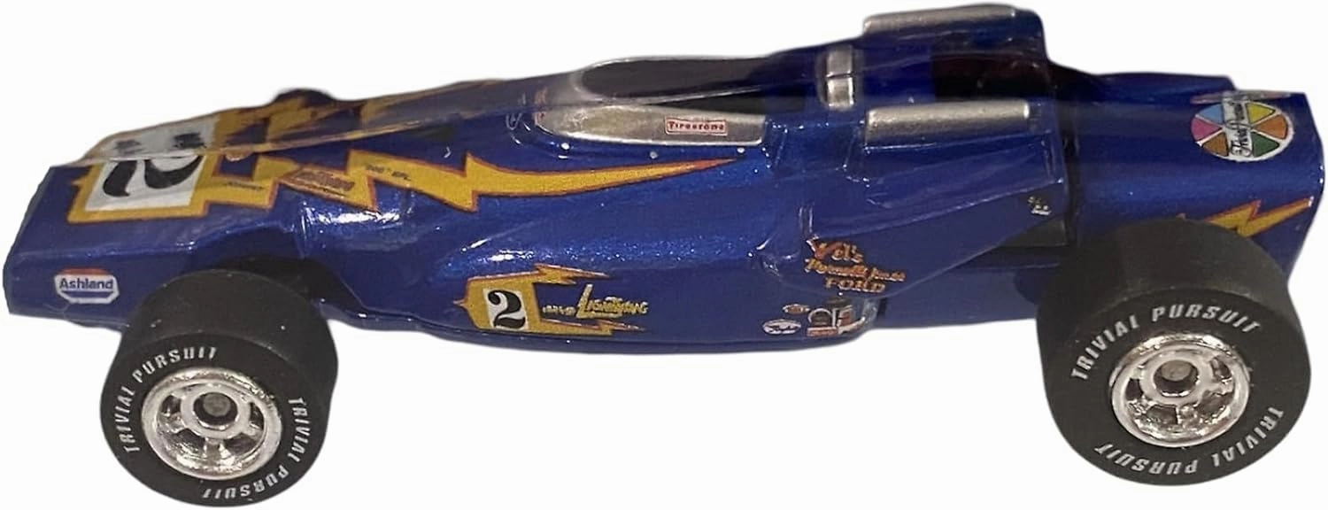 Johnny Lightning JLPC003 1970 Al Unser #2 500 Special with Poker Chip 1/64 Scale