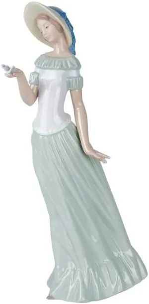 LLADRÓ Nao The Butterfly's Dance Porcelain Figurine
