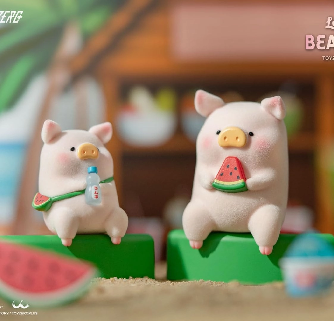 Lulu The Piggy Beach Party Series 8PCs Cute Pig Blind Box Figures Collectible Toys Kawaii Birthday Gifts Home Decorations