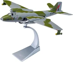 Metal Aircraft Model Diecast 1:72 Scale for GAF Canberra Mk.20 Fighter Alloy Aircraft Simulation Model Souvenir for Adult Aviation Enthusiasts