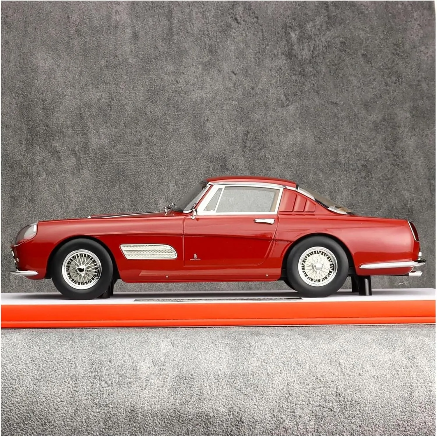Metal Car Model 1:18 for Ferrari 410 S.A. 1958 Superfast Simulation Car Model Hobbyist Collection Home Ornaments Die Cast Vehicles(White)