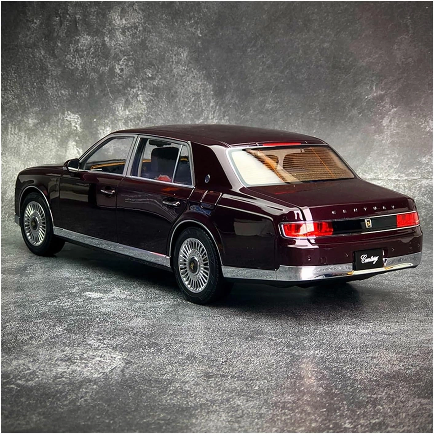 Metal Die Cast Toy Cars 1:18 for Toyota Century Alloy Full Open Car Model Collection Ornaments Creative Decorations for Home Or Office Décor(Brown)