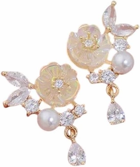 New 2025 New Korean Mori Fashion Magnolia Flower Zircon Inlaid Pearl Accessories Women Earrings Fresh Japanese Fairy Earring Students Jewelry Gift Fashion Trendy Accessories Creative