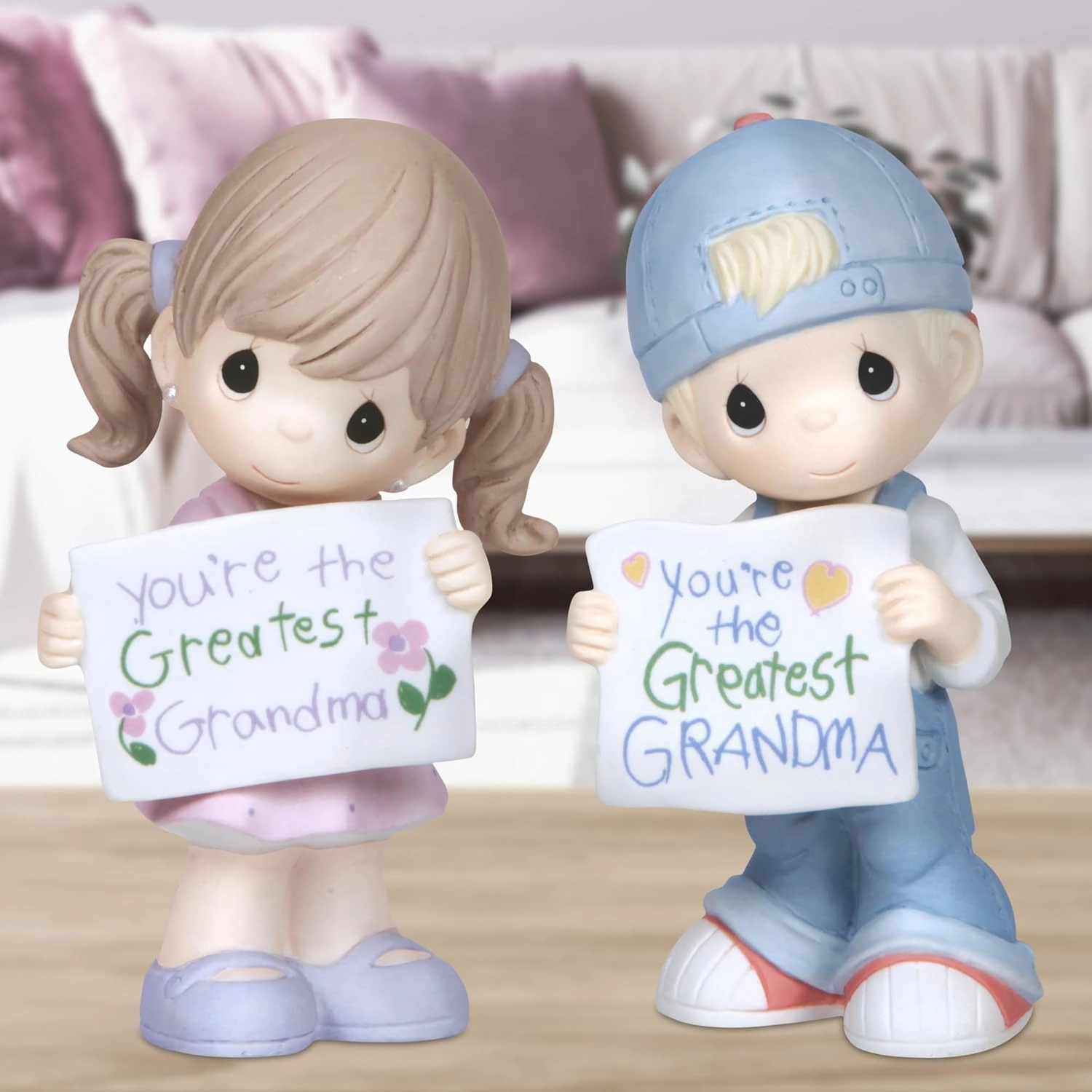 Precious Moments - Heartfelt Grandma Tribute Bisque Porcelain Figurine, Ideal for Grandparent's Day, Birthday, or Just Because, 133035