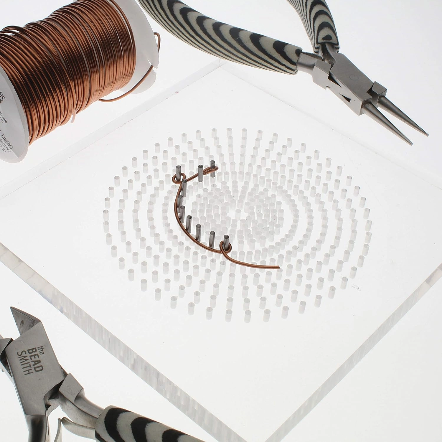 The Beadsmith Wig Jig Cyclops – Wire Elements –5” Acrylic Jig with Radial Design, 385 Holes, 10 Removable Metal Pegs – Tool for Making Wire Components and Jewelry Designs
