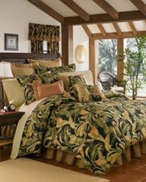 Thomasville La Selva Black King 4 Piece Comforter Set, 15" Bed Skirt