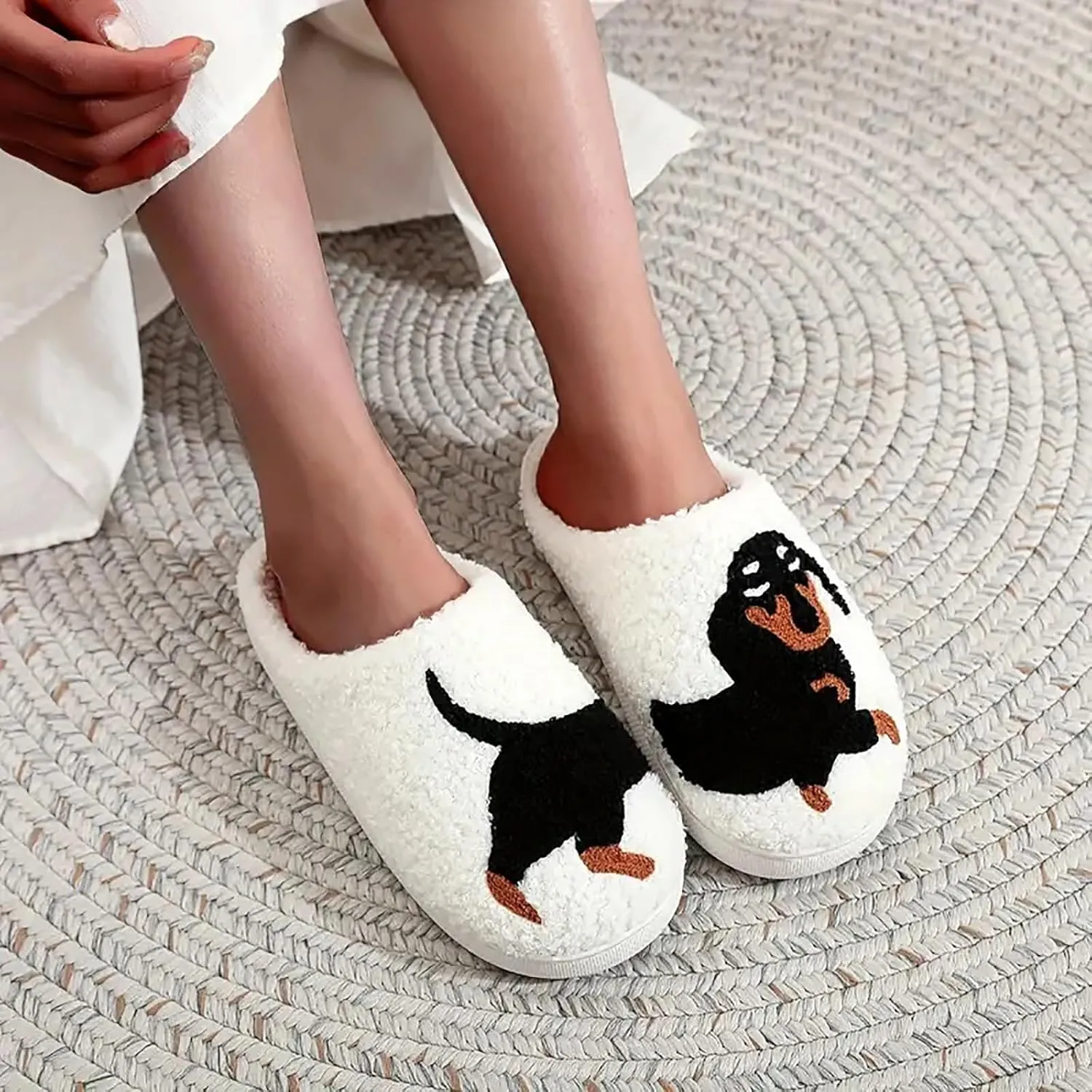 Women's Men's Happy Face Heart-shaped Cat Slippers - Retro Leopard Print, Memory Foam, Soft Plush, Warm, Anti-Slip Home Shoes