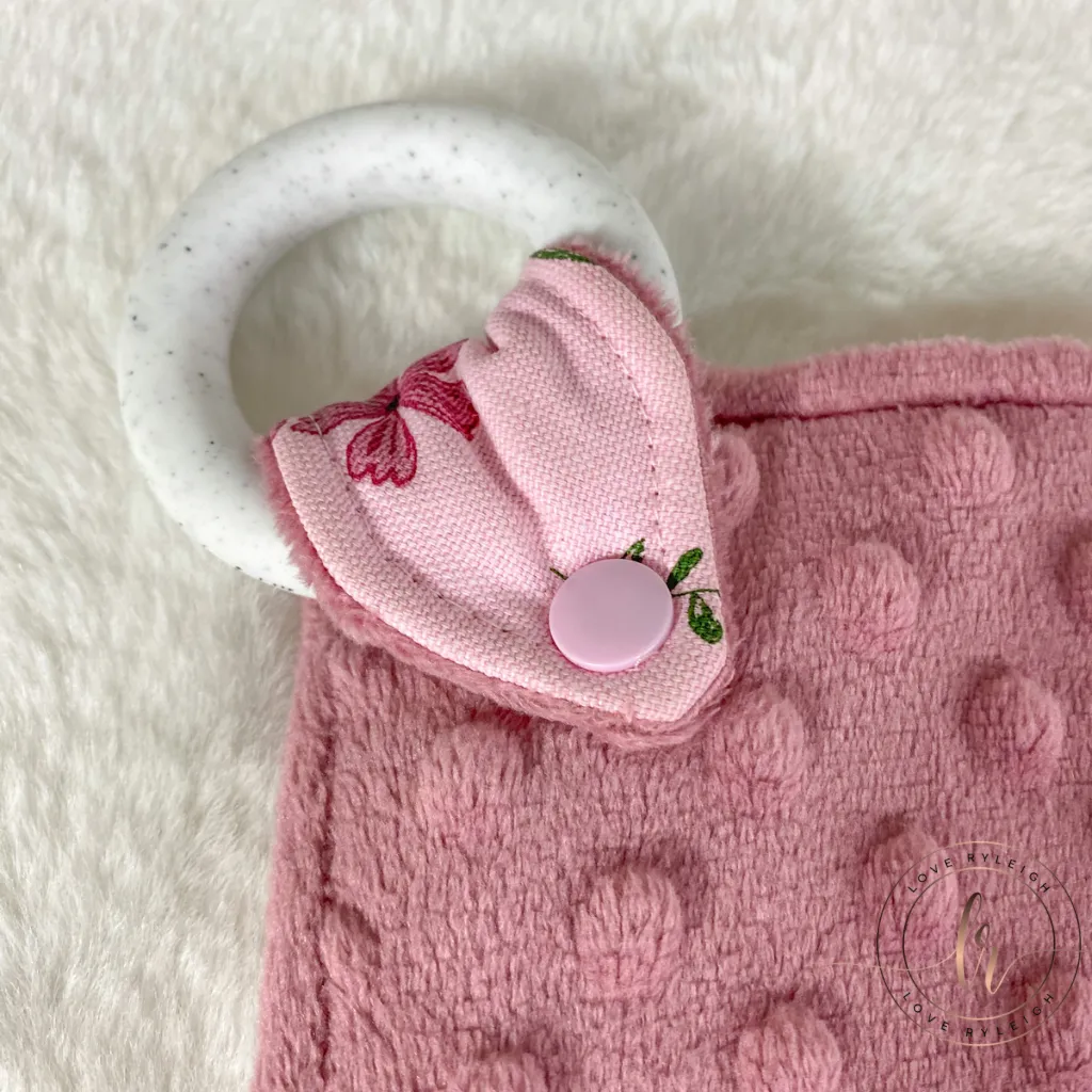 Woodlands Pink Teething Comforter