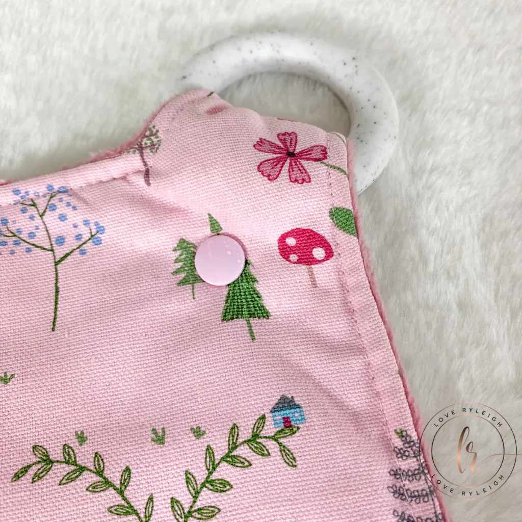 Woodlands Pink Teething Comforter